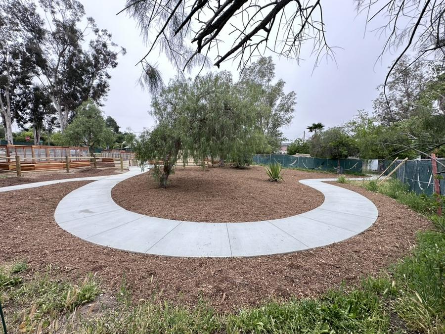 Collier Park circular pathway